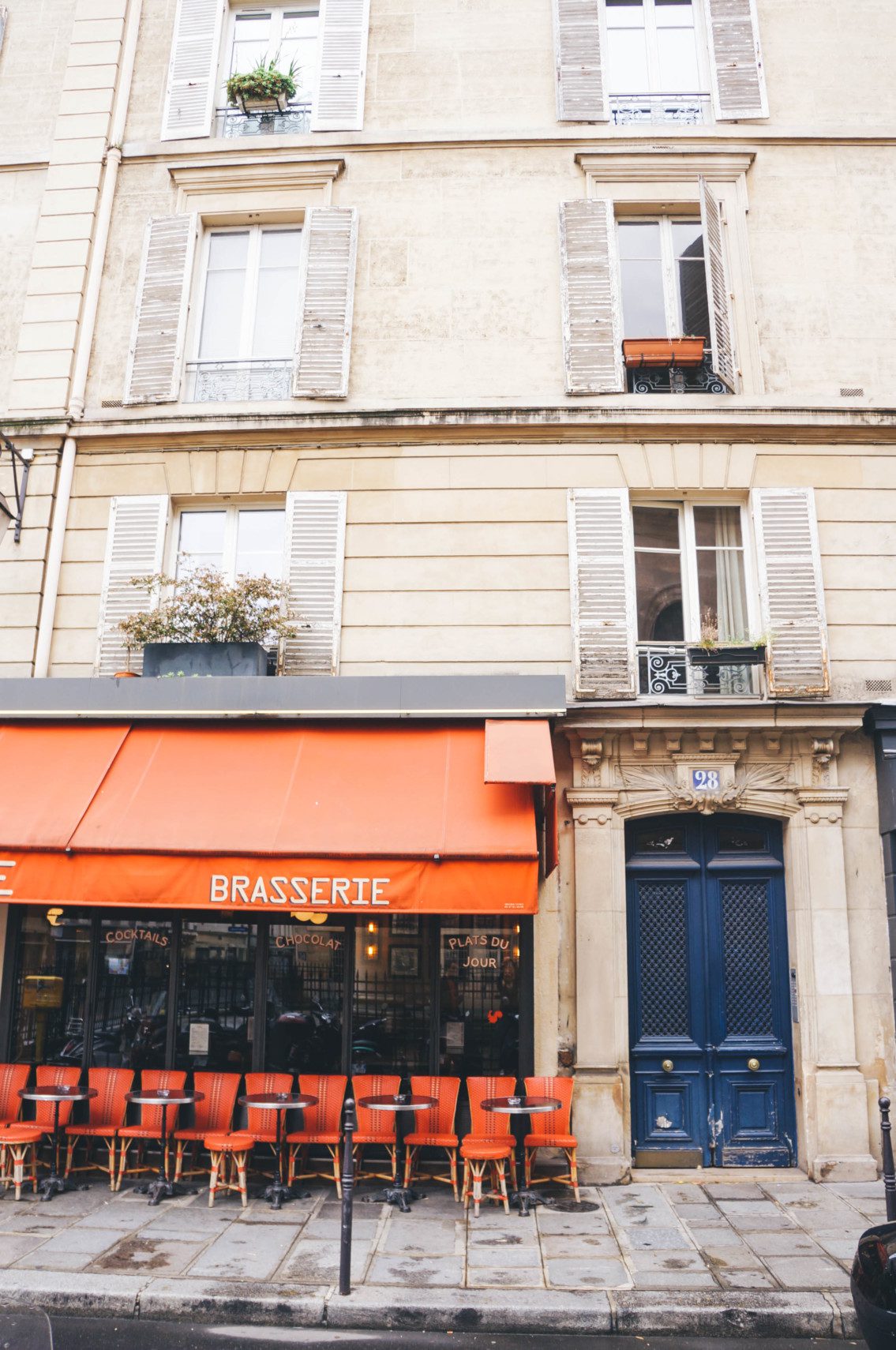 Calling all architecture lovers! A look at beautiful doors around the world.