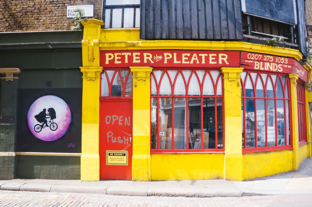 Shoreditch red wall art-1