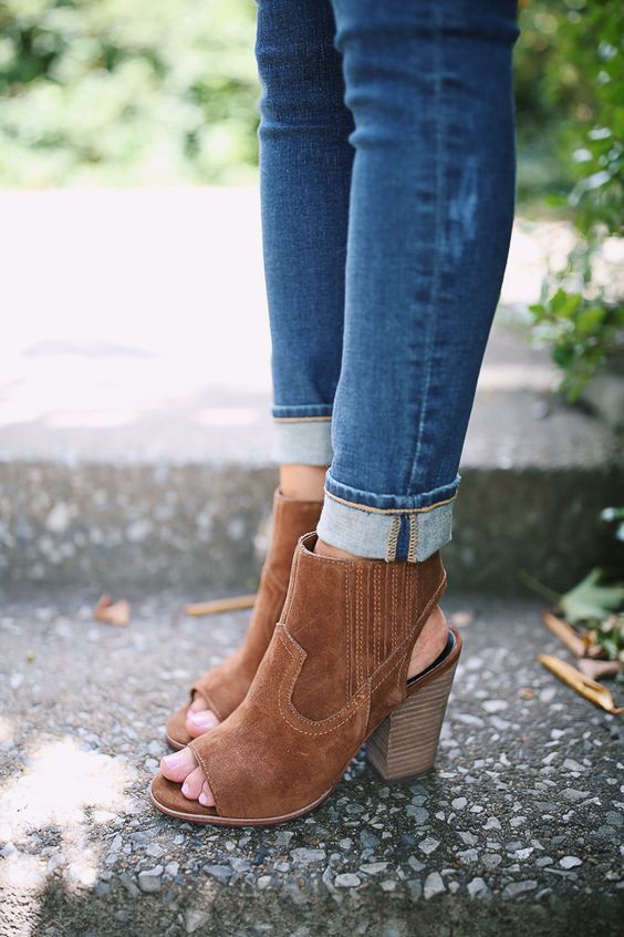 9e76a66720a0e9f2a3c10876741c034f