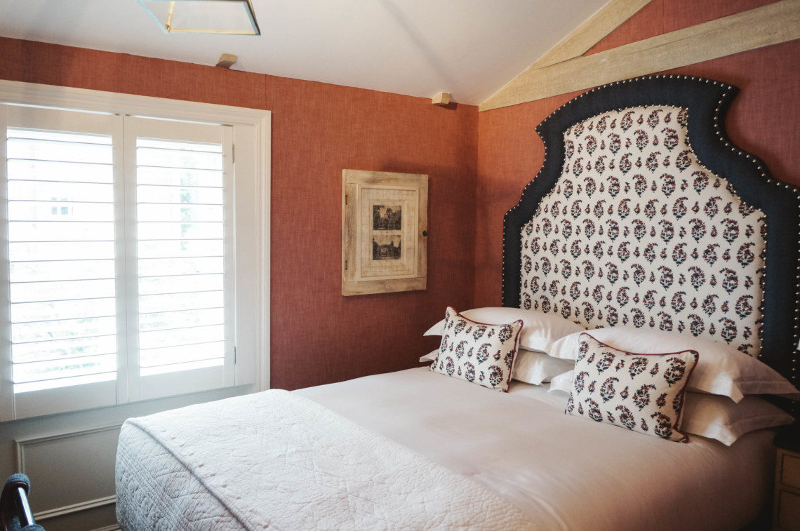 a list of different things to do in London after you have seen most of the touristy sites, including beautiful shops and the best London restaurants.