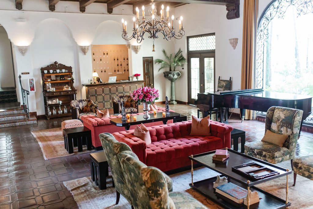 Villa Carlotta is an extended stay for artists and creatives to enjoy five-star service, the sophistication of a luxury boutique hotels with the modern conveniences of a well-appointed condo.