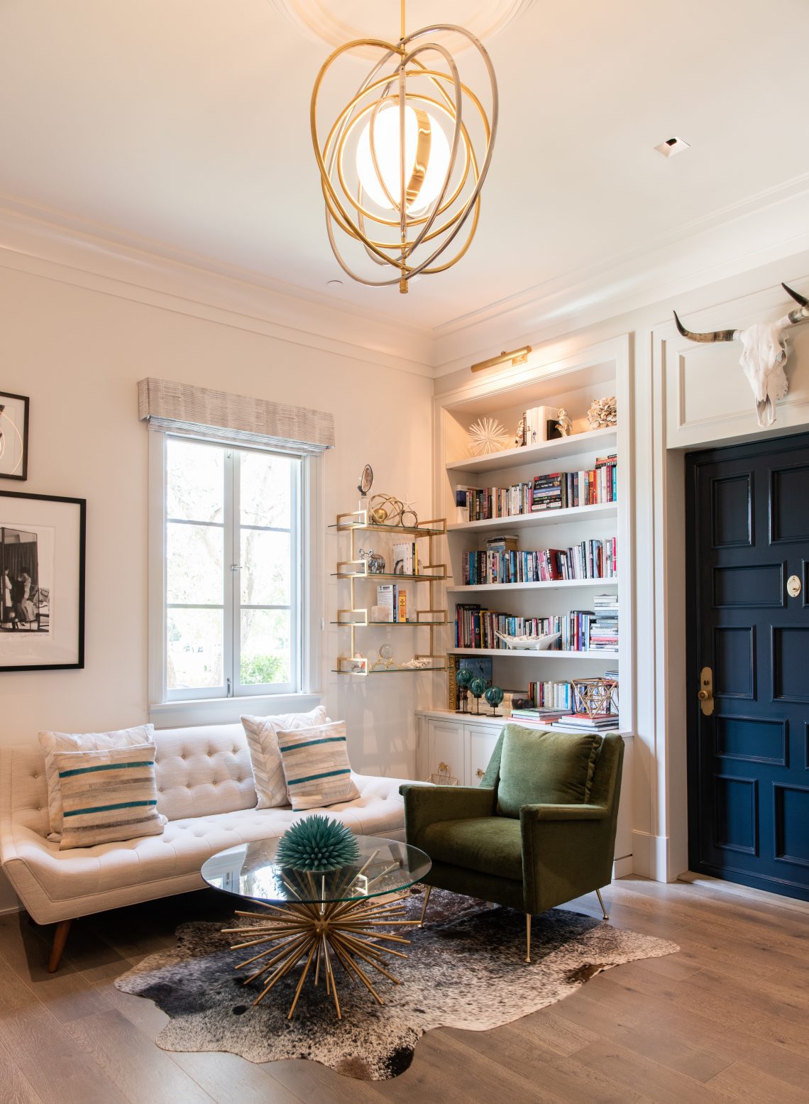 Interior photography with mixed lighting